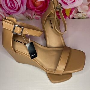 Torrid Tan Wedges